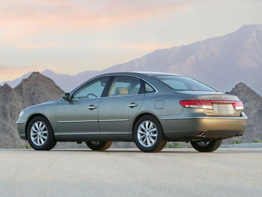  Hyundai Azera 2006 года  (фото 2 из 16)